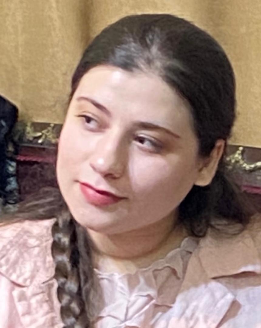 یگانه